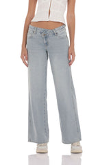 Low Rise Cross Jeans in Blue