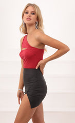 Cutout One Shoulder Bodysuit In Red