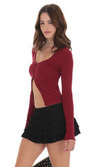 Ribbed Fly Away Top in Maroon